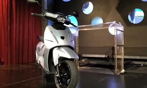 Tin xe hot 30/10: ‘Vua xe ga’ mới ra mắt với giá hấp dẫn, phong cách khác xa Honda SH, có ABS 2 kênh xịn hơn SH Mode