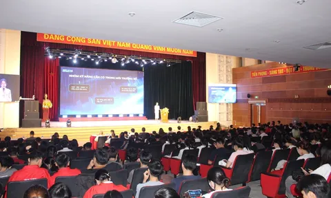 Bảo hiểm BSH mang “giảng đường thực chiến” tới cuộc thi Sinh viên Kinh doanh số 2025