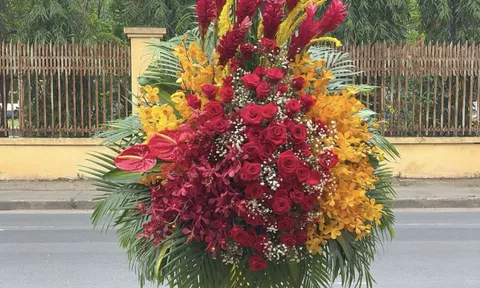 Cửa hàng hoa Linh Flower - Nơi đặt hoa khai trương đẹp nhất