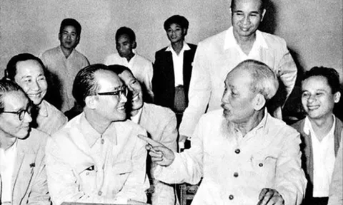 Những người giữ lửa xuân cho sự sống