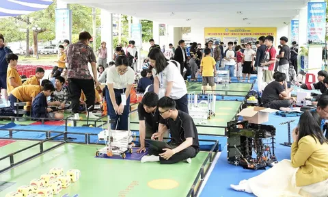 Từ lớp học đến robot: Khi một ngôi trường mới gieo mầm khoa học