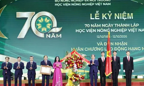Chủ tịch Quốc hội dự Lễ kỷ niệm 70 năm ngày thành lập Học viện Nông nghiệp Việt Nam