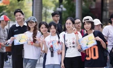 Học viện Báo chí và Tuyên truyền “nóng” hơn bao giờ hết với ngày hội tranh tài “Phong hành vạn dặm”