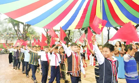 Di Linh: Chú trọng phát triển toàn diện và bền vững vùng đồng bào DTTS