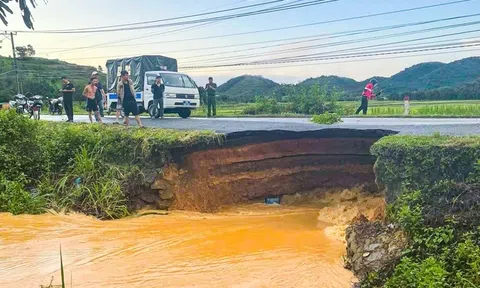 Lâm Đồng: Đề xuất ban hành lệnh khẩn cấp xây dựng công trình do sạt lở trên đường ĐT.721