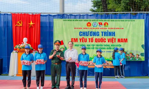 Lâm Đồng: Tổ chức chương trình “em yêu Tổ quốc Việt Nam” cho học sinh huyện Di Linh