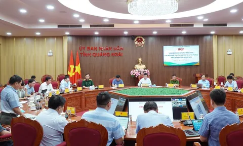 Quảng Ngãi: Ứng phó mưa lớn và bão số 12, giảm thiểu tối đa thiệt hại về người và tài sản