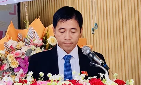 Gia Lai: Ia Khươl khoát lên mình một chiếc áo mới hấp dẫn, mời gọi và phát triển