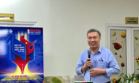 Nhà báo Vũ Xuân Bân chia sẻ với VOV6 về tiểu thuyết "Cây thay lá"