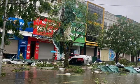 Thủ tướng Chính phủ chỉ đạo khẩn trương khắc phục hậu quả bão số 5 và mưa lũ