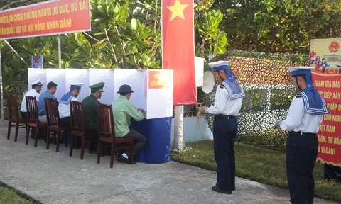 Cử tri Trường Sa cùng cả nước than gia “Ngày hội non sông”