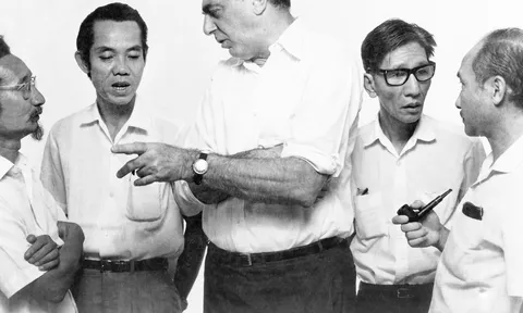 Nhịp cầu hòa bình từ cuộc đời huyền thoại Phạm Xuân Ẩn