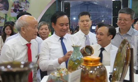Mạch nguồn di sản và khát vọng sáng tạo: Dấu ấn thủ công mỹ nghệ trong dòng chảy công nghiệp văn hóa Việt Nam