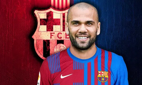 Dani Alves tái xuất bóng đá lần đầu tiên kể từ khi ra tù