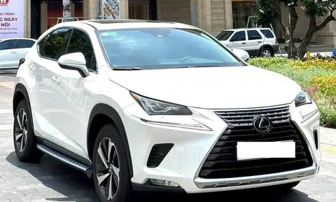 Lexus NX 300 2021 lăn bánh 3 năm tại Việt Nam được chủ nhân rao bán với giá bao nhiêu?