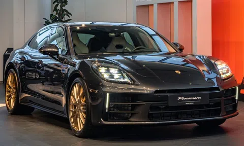 Porsche Panamera 2024 cập bến thị trường Việt Nam, giá từ 6,42 tỷ đồng