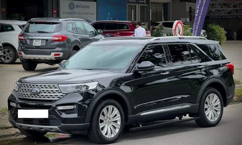 Ngỡ ngàng giá chào bán của Ford Explorer 2022 sau 2 năm sử dụng