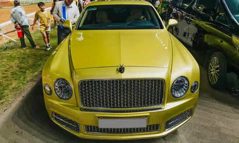 Chiêm ngưỡng siêu xe Bentley Mulsanne EWB hơn 50 tỷ do bà Nguyễn Phương Hằng cầm lái