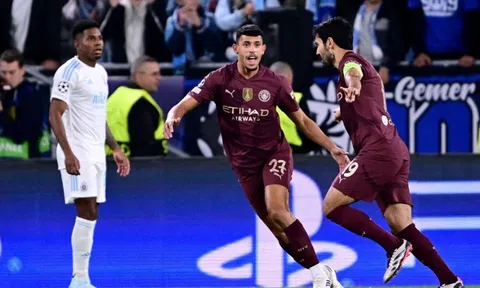 Gundogan nổ súng, Man City tạo cơn mưa bàn thắng tại cúp C1