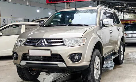 Mitsubishi Pajero Sport 2017 bất ngờ rao bán chỉ ngang Kia Morning sau 7 năm lăn bánh