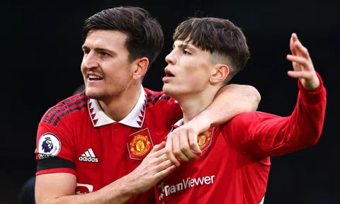 Chuyển nhượng MU 4/10: Man United ra giá bán Garnacho, gia hạn với Maguire