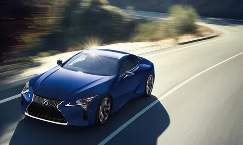 Lexus LC 500 2025 nâng cấp thiết kế và trang bị, giá tăng nhẹ