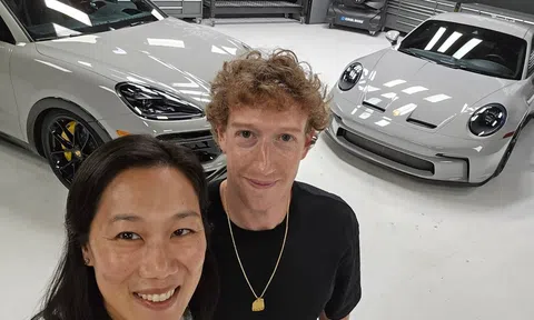 CEO Facebook - Mark Zuckerberg hé lộ chiếc Porsche "đặc biệt" dành riêng cho vợ