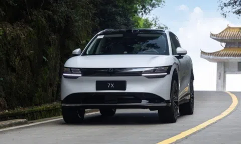 SUV điện Zeekr 7X nhận 20.000 đơn hàng chỉ sau 18 ngày mở bán