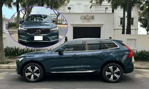 Ngỡ ngàng giá bán lại của Volvo XC60 Recharge Ultimate 2023 sau 1 năm lăn bánh