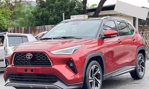 Mới lăn bánh 10.000 km, Toyota Yaris Cross 2024 đã lên sàn xe cũ với giá không ngờ