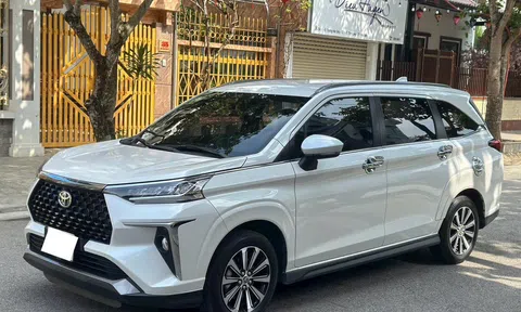 Toyota Veloz Cross 2023 rao bán khó tin sau hơn 1 năm lăn bánh