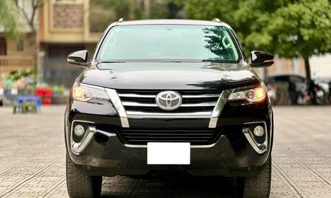 Lăn bánh 5 năm, Toyota Fortuner 2019 lên sàn xe cũ với giá ngỡ ngàng