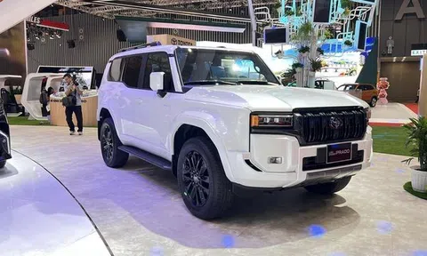 Vừa ra mắt Toyota Land Cruiser 2024 đã chênh giá tới nửa tỷ đồng nhưng vẫn không có xe giao ngay