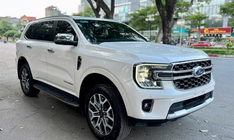 Sau 2 năm sử dụng, Ford Everest Titanium 2022 giữ giá không ngờ trên sàn xe cũ