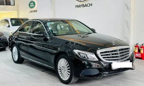 Lăn bánh gần 10 năm, Mercedes-Benz C250 2015 chào bán với giá ngang Mitsubishi Xforce 'đập hộp'