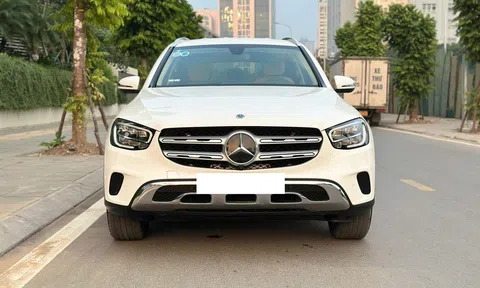 Tiết kiệm tới gần tỷ đồng khi lựa chọn Mercedes GLC 200 2021 sau gần 3 năm lăn bánh