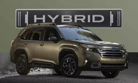 Subaru Forester Hybrid 'rục rịch' trình làng, giá quy đổi dự kiến sẽ không dưới 790 triệu đồng