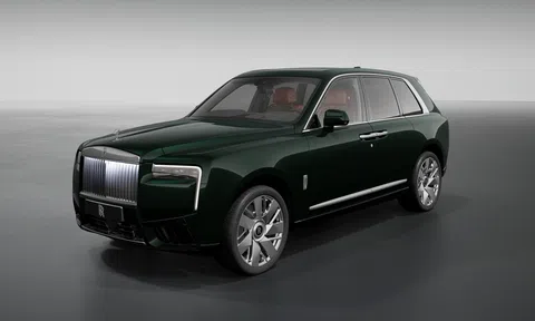 Rolls-Royce Cullinan Series II rục rịch về Việt Nam: Ngoại thất đen bóng, nội thất nổi bật