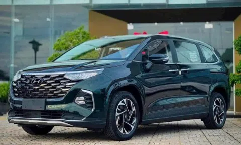 Hyundai Custin bổ sung phiên bản mới: Trang bị cao cấp, giá rẻ hơn bản cao nhất 49 triệu đồng