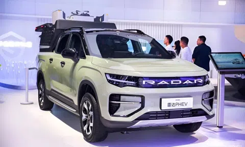 Trung Quốc ra mắt xe bán tải hybrid với phạm vi hoạt động hơn 1.000 km/ sạc đầy năng lượng