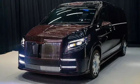 Mercedes-Benz V-Class lột xác với gói độ Mansory: Diện mạo như Rolls-Royce, nội thất xa hoa khó tin