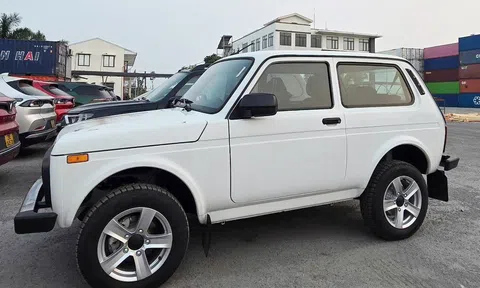 Lô ô tô Nga đầu tiên về Việt Nam: Giá dự kiến từ 360 triệu, có SUV kiểu Jimny