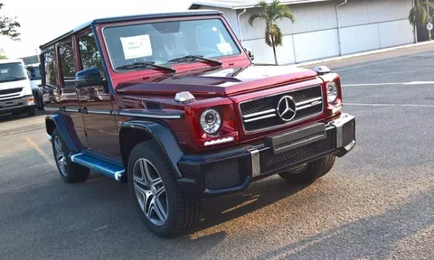 Bất ngờ về giá trị thực của lớp áo đặc biệt Mercedes-Benz G63 2016 từng làm mưa làm gió, "thừa sức" mua một chiếc Camry