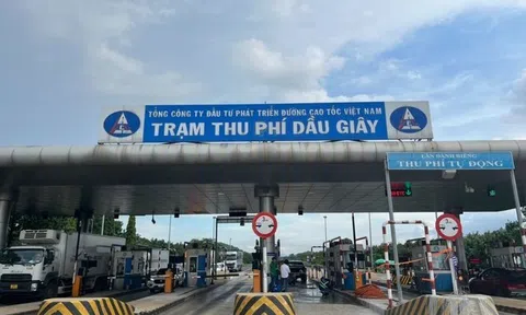 Ba lỗi phổ biến khiến tài xế gặp rắc rối khi đi qua trạm thu phí ETC