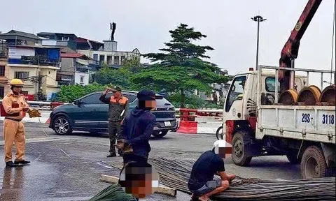Mức phạt dành cho chủ xe và tài xế để bất cẩn làm rơi bó sắt trên đường