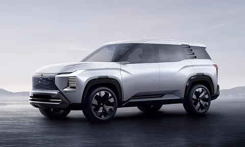Mitsubishi DST Concept - "Xforce 7 chỗ" chốt lịch trình làng thị trường Việt