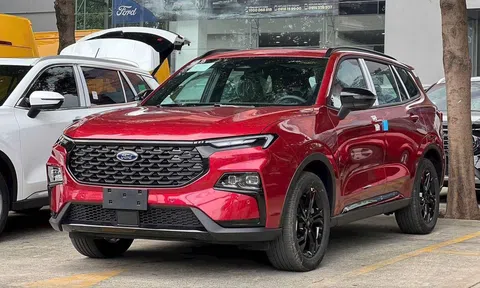 Ford Territory lập kỷ lục doanh số nhưng vẫn khó lật đổ Mazda CX-5