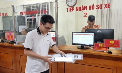Từ ngày 1/7, người dân Hà Nội có thể đăng ký xe tại các địa điểm nào?