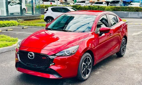 Mazda2 giảm giá khủng còn hơn 400 triệu đồng: Cơ hội nào cho Hyundai i10, Toyota Wigo?