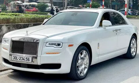 Rolls-Royce Ghost chạy 50.000 km vẫn hét giá hơn 4 tỷ nhờ biển số “thần tài tiến lộc”